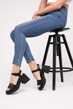 Load image into Gallery viewer, Fortune Dynamic Effortless Chic Platform Sandals
