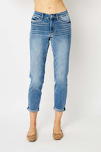 Carregar imagem no visualizador da galeria, Judy Blue Cuffed Hem Blue Denim Skinny Jeans
