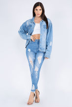 Cargar imagen en el visor de la galería, American Bazi Painted California LA Distressed Denim Jacket
