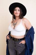 Carregar imagem no visualizador da galeria, Leto Plus Size Waistband Loop Lace Brami
