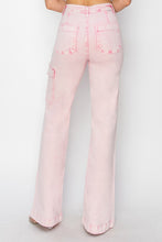 Ladda upp bild till gallerivisning, RISEN High Rise Cargo Pocket Pink Washed Denim Jeans
