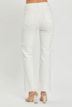 Carregar imagem no visualizador da galeria, RISEN Tummy Control White Straight Leg Denim Jeans
