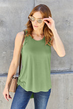 Carregar imagem no visualizador da galeria, Basic Bae Classic Solid Color Bamboo Tank
