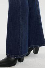 Ladda upp bild till gallerivisning, Kancan Mid Rise Dark Blue Washed Denim Flared Leg Jeans
