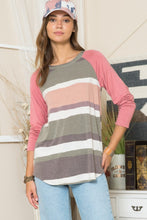 Carregar imagem no visualizador da galeria, Celeste Full Size Striped Contrast Long Sleeve T-Shirt
