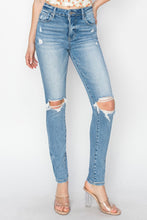 Ladda upp bild till gallerivisning, Risen High Rise Knee Distressed Skinny Blue Wash Denim Jeans
