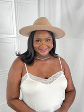Load and play video in Gallery viewer, Fame Beige Vegan Leather Knot Detailed Wide Brim Hat
