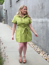 Load and play video in Gallery viewer, Jade By Jane Solid Green Button Down Tie Waist Pocketed Mini Dress
