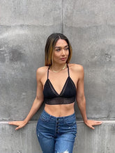 Cargar y reproducir el video en el visor de la galería, Leto Solid Black Adjustable Lined Boho Racerback Bralette
