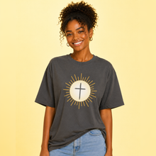 Carica l'immagine nel visualizzatore di Gallery, Centered In Light Garment Dyed Heavyweight T-Shirt
