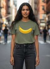 Carica l'immagine nel visualizzatore di Gallery, Golden Orchard Banana Cotton T-Shirt
