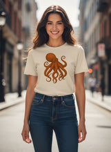 Загрузить изображение в средство просмотра галереи, Organic Deep Sea Octopus T-Shirt
