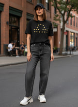 Carica l&#39;immagine nel visualizzatore di Gallery, Libra Organic Cotton T-Shirt
