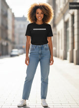 Carica l'immagine nel visualizzatore di Gallery, Hiiiiiiiiiii Women's Organic Cotton T-Shirt
