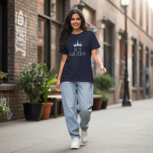 Carregar imagem no visualizador da galeria, Ice Queen Relaxed T-Shirt

