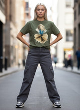 Загрузить изображение в средство просмотра галереи, Earthquake Garment Dyed Heavyweight Cotton T-Shirt
