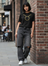 Carica l&#39;immagine nel visualizzatore di Gallery, Taurus Organic Cotton T-Shirt
