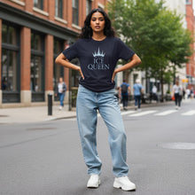 Carregar imagem no visualizador da galeria, Ice Queen Relaxed T-Shirt
