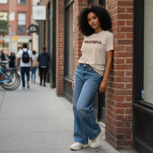 Cargar imagen en el visor de la galería, GRATEFUL Relaxed Cotton T-Shirt
