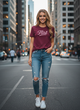 Cargar imagen en el visor de la galería, Natural Flirt T-Shirt
