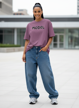 Загрузить изображение в средство просмотра галереи, MODEL Pop Letter T-Shirt
