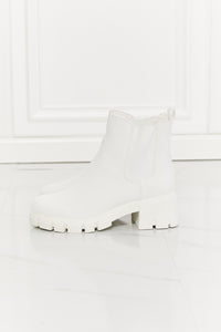 MM Shoes White Matte Lug Sole Chelsea Boots