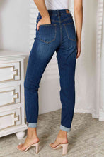 Ladda upp bild till gallerivisning, Judy Blue Nikki Elasticized High Waisted Blue Denim Skinny Cropped Jeans
