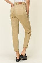 Carica l&#39;immagine nel visualizzatore di Gallery, Judy Blue Alyssa High Waisted Khaki Denim Jogger Style Jeans
