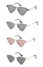Ladda upp bild till gallerivisning, Cramilo Eyewear Tinted Triangle Cat Eye Sunglasses
