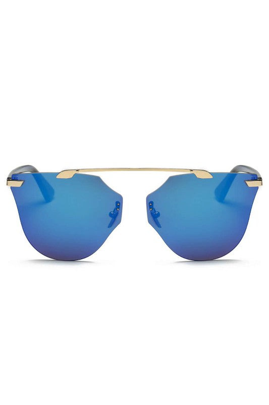 Cramilo Eyewear Women's Round Geometric Ombre Tinted Sunglasses