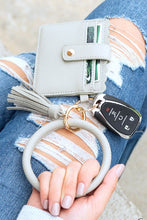 Load image into Gallery viewer, Key Ring ID Wallet Bracelet
