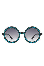 Carregar imagem no visualizador da galeria, Cramillo Eyewear Women&#39;s Round Rhinestone Embellished Tinted Sunglasses
