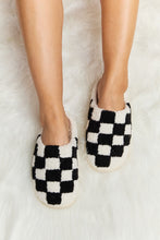 Load image into Gallery viewer, Melody Checkered Plush Slide Slippers
