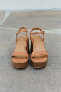 Weeboo Cognac Open Toe Platform Heel Sandals