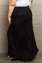 Load image into Gallery viewer, Culture Code Solid Black Flared Hem Maxi Skirt
