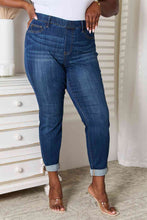 Load image into Gallery viewer, Judy Blue Nikki Elasticized High Waisted Blue Denim Skinny Cropped Jeans
