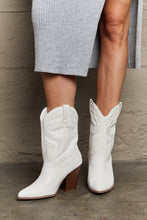 Load image into Gallery viewer, Legend White Urban Heeled Cowboy Boots
