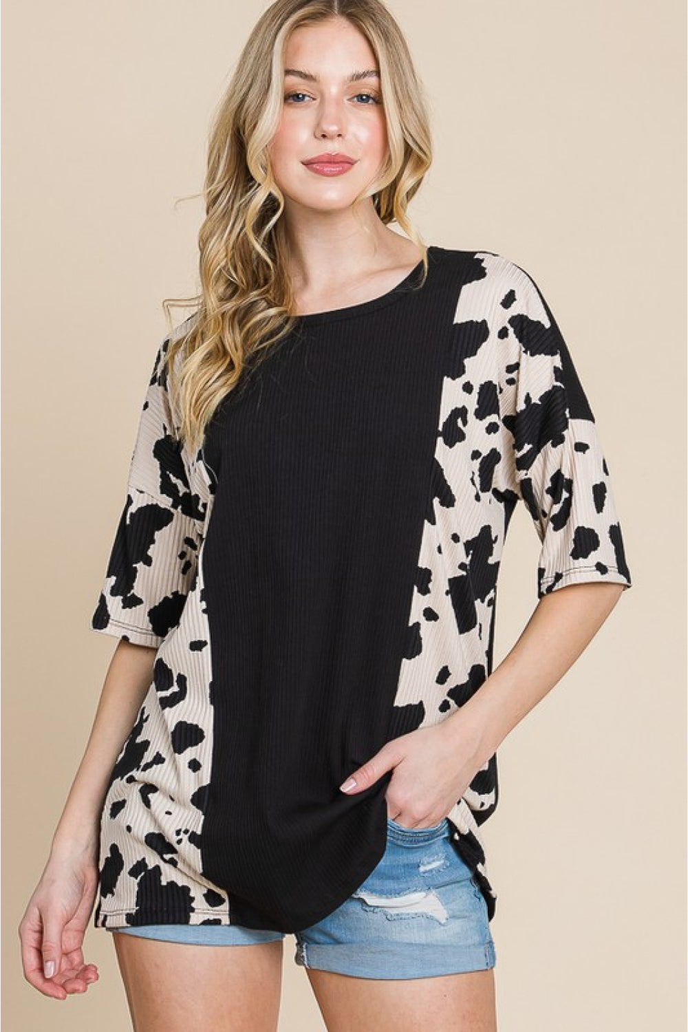 BOMBOM Solid Black Cow Pattern Contrast Half Sleeve Ribbed Knit Top