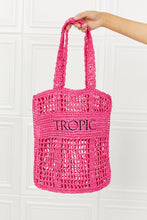 Carregar imagem no visualizador da galeria, Fame Hot Pink Straw Tote Bag
