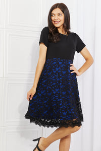 Yelete Two Tone Contrast Lace Detailed Midi Dress