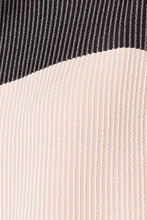 Carregar imagem no visualizador da galeria, Double Take Color Block Long Sleeve Ribbed Knit Top
