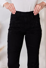 Ladda upp bild till gallerivisning, Judy Blue Shasta High Waisted Rhinestone Embellished Relaxed Skinny Black Denim Jeans
