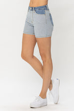 Load image into Gallery viewer, Judy Blue Color Block Blue Denim Shorts
