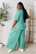 Ladda upp bild till gallerivisning, Double Take Solid Color Relaxed Fit Two Piece Loungewear Set
