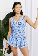 Carregar imagem no visualizador da galeria, Marina West Swim Blue Multicolor Floral Swim Dress
