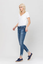 Load image into Gallery viewer, HIGH RISE ANKLE SKINNY HEM DETAILS
