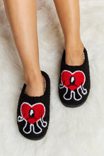 Load image into Gallery viewer, Melody luxe Love Heart Plush Slide Slippers
