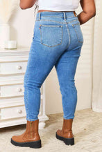 Load image into Gallery viewer, Judy Blue Bonita High Waisted Blue Denim Skinny Jeans
