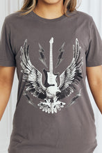 Cargar imagen en el visor de la galería, MineB Charcoal Gray Artisan Graphic Short Sleeve Tee Shirt Top
