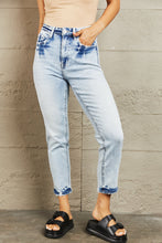 Carica l&#39;immagine nel visualizzatore di Gallery, BAYEAS Lella High Waisted Acid Washed Relaxed Blue Denim Skinny Jeans
